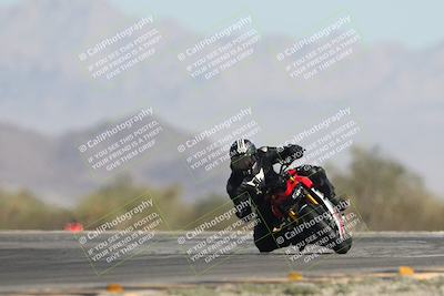 media/Oct-26-2025-Race Pace (Sun) [[c1447ca738]]/Non Verified (1st 20 Minutes of every Hour)/4-Turn 14 (1110am)/